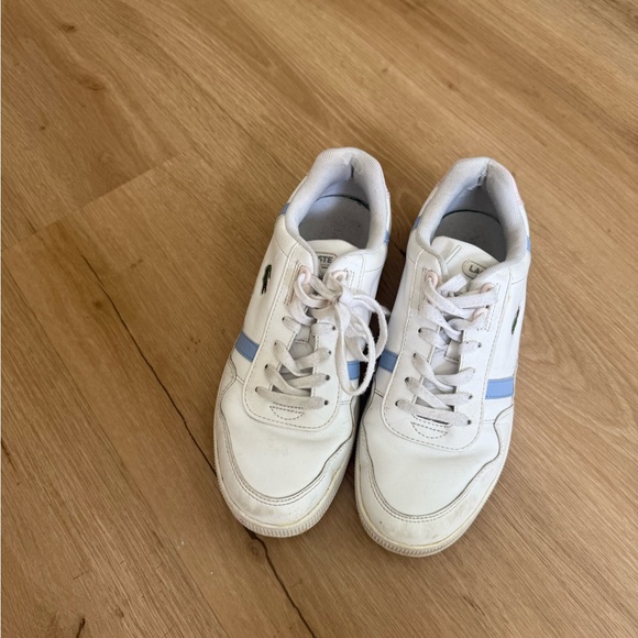 Lacoste Sneakers in White with Blue and Pink Accents - Picture 4 of 4